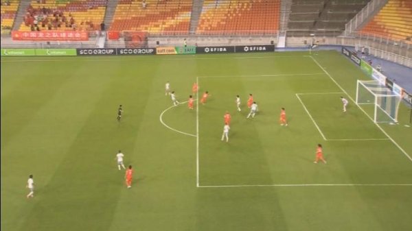 杜德配资 第14分钟，姚伟世界波破门，中国女足1-0领先韩国女足
